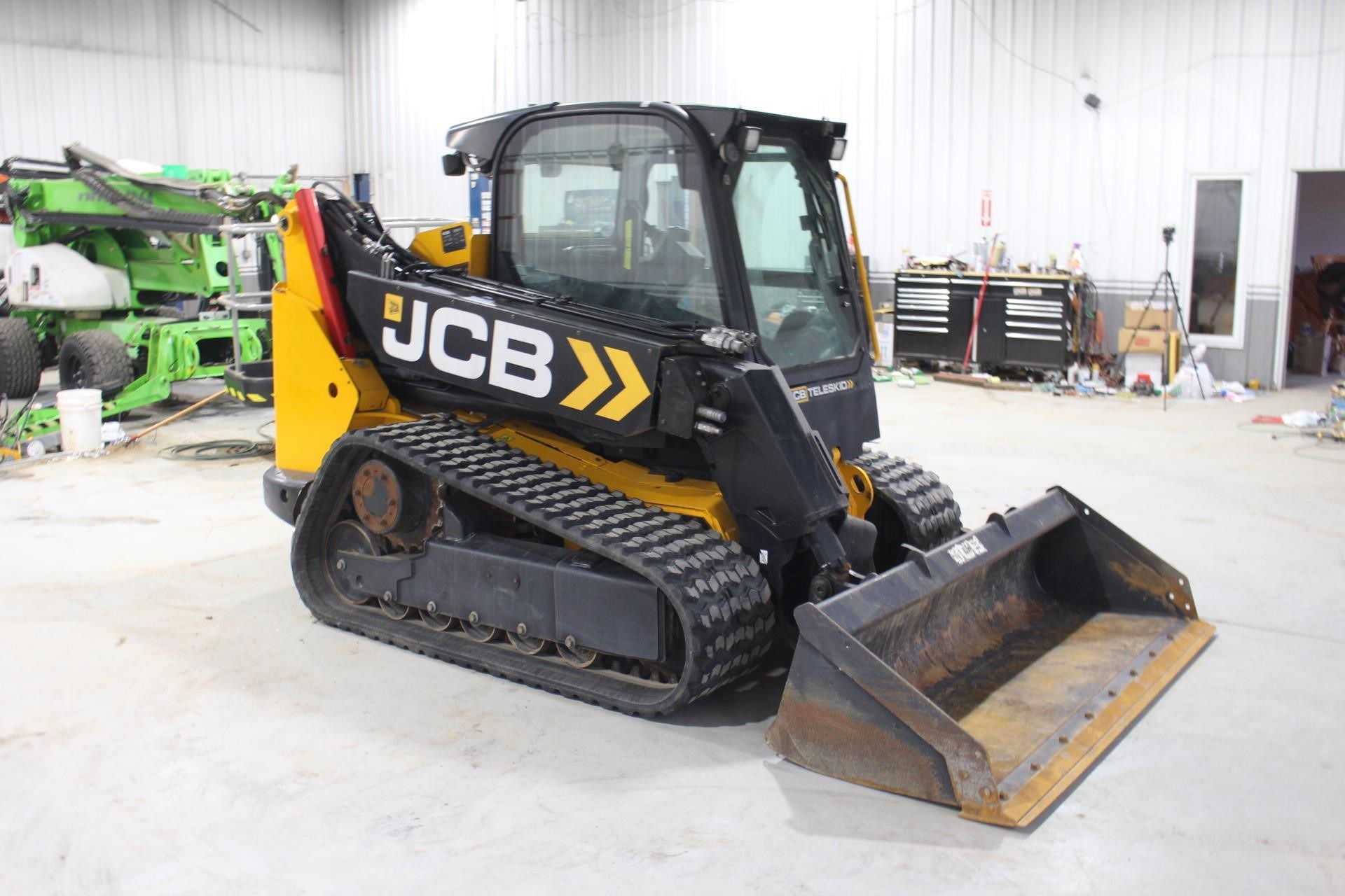 2020 JCB 3TS-8T